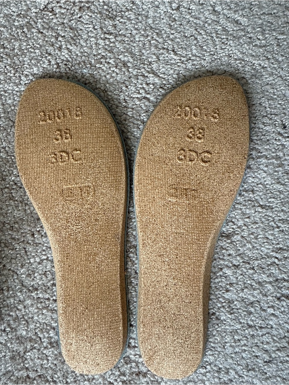 EUC Naot Taupo Leather Comfort Slip On Ballet Flats - Picture 12 of 12